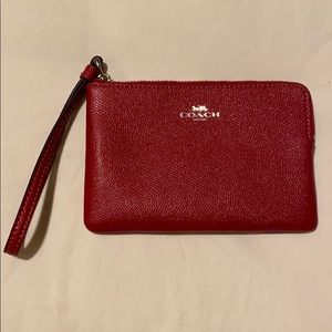 Coach Corner Zip Leather Wristlet
